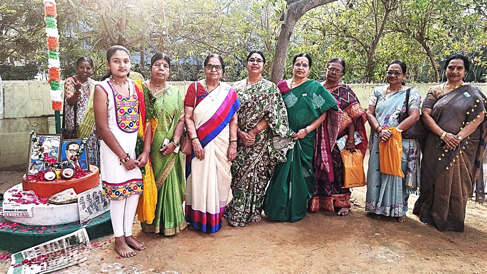 25 Group photo of deemed members.jpeg